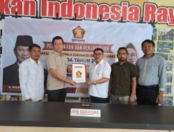 Ast,Resmi Kembalikan Formulir Pendaftaran Ke Gerindra